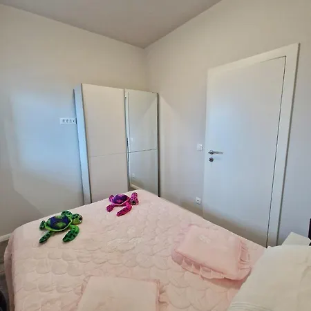 Floris Apartment Trogir