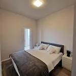 Apartment Floris Trogir