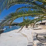 Floris Trogir